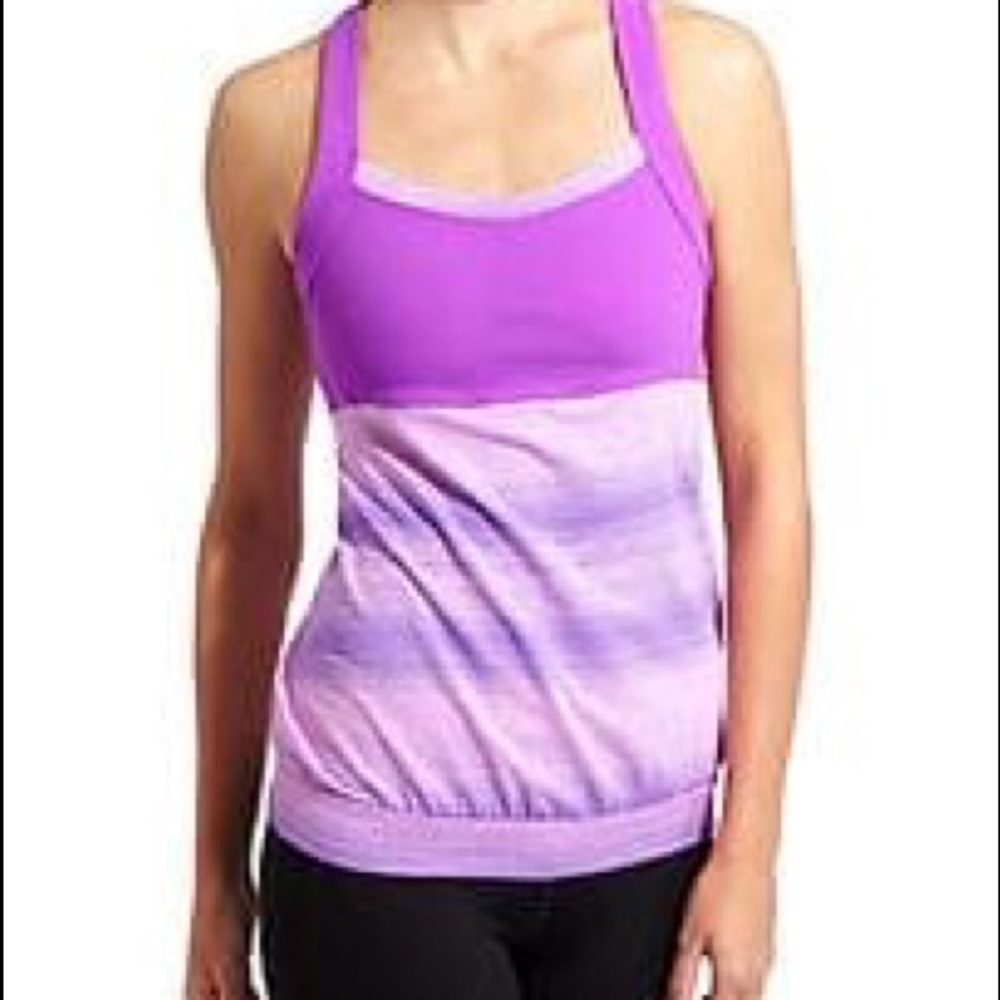 Athleta top